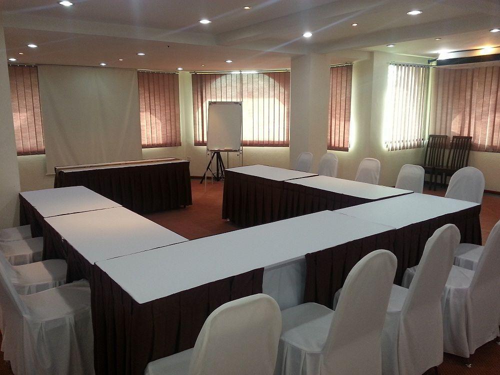 Oyo 1149 Feringghi Hotel 바투 페링기 외부 사진
