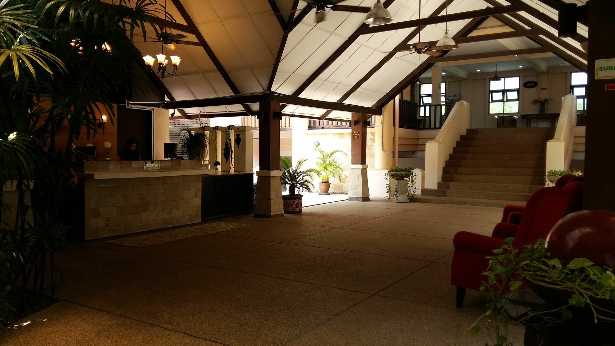 Oyo 1149 Feringghi Hotel 바투 페링기 외부 사진